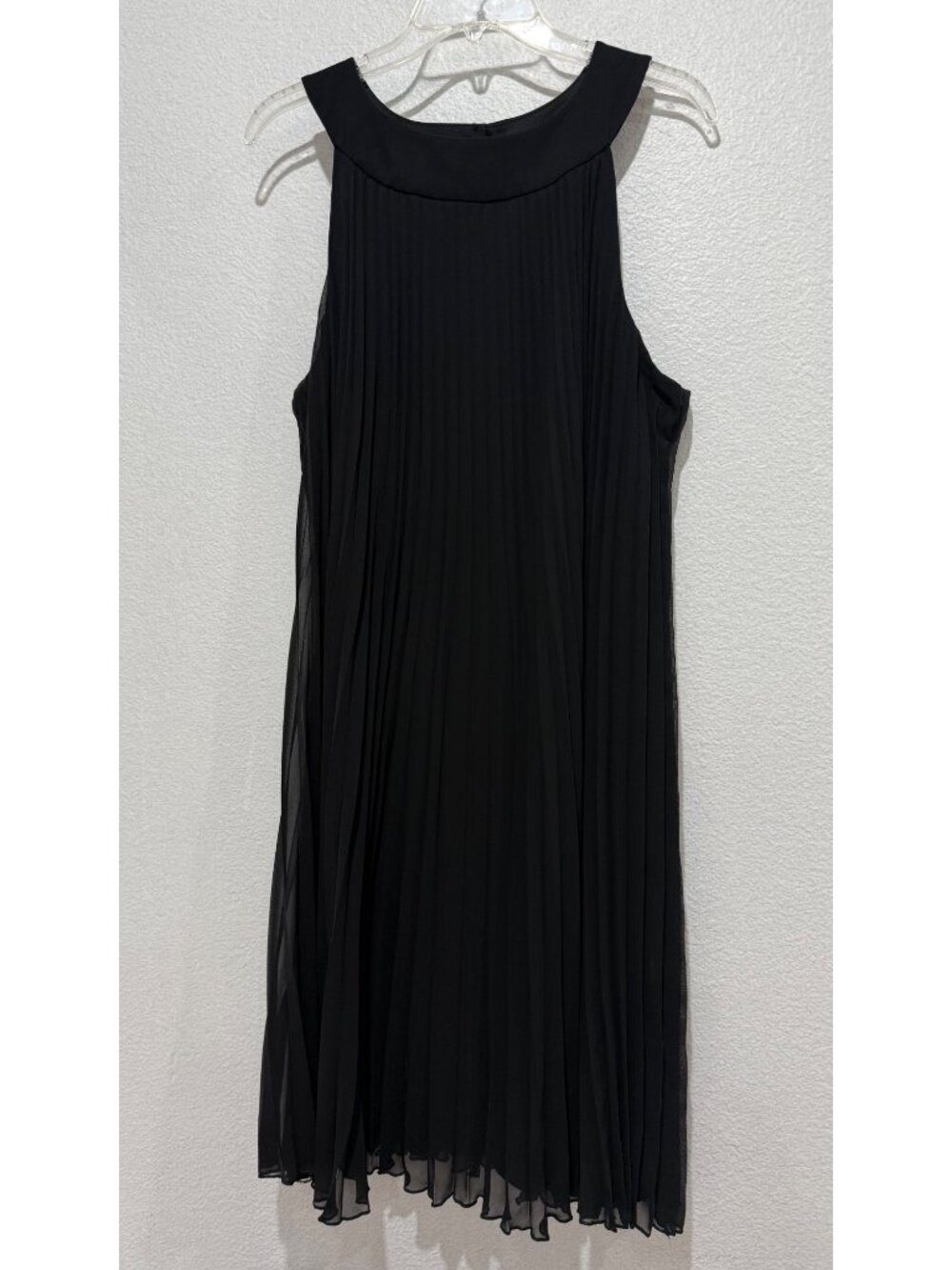 J.B.S. LTD Black Sleeveless Pleated Chiffon Trapeze Knee Length Dress Size 18W - Picture 3 of 7